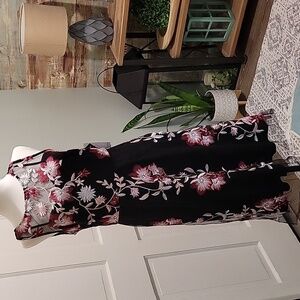 NWT SD Collection Women's Black Dress, Pink Embroidery Florals, Sz 8